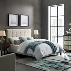 Copper Grove Bienhoa Queen Button-tufted Upholstered Platform Bed