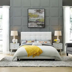 Copper Grove Bienhoa Queen Button-tufted Upholstered Platform Bed