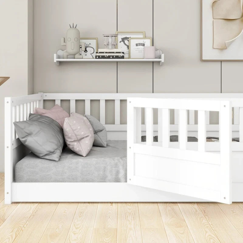 Montessori wooden children's floor bed with Support slat
